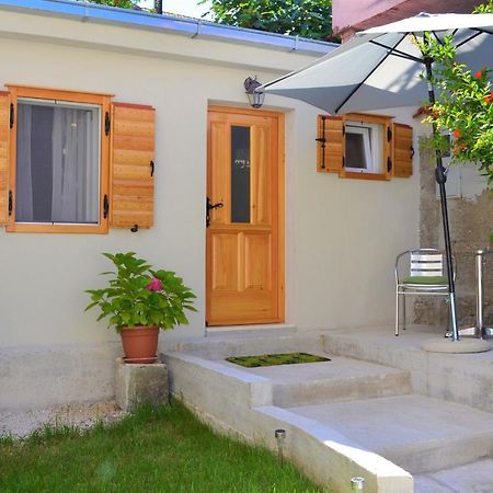 Apartman Romana Трогир Екстериор снимка