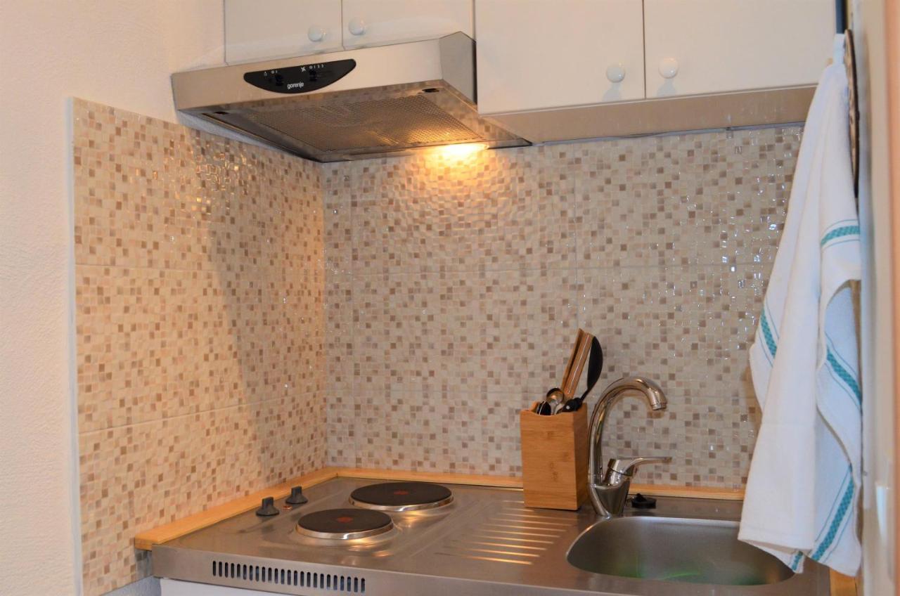 Apartman Romana Трогир Екстериор снимка