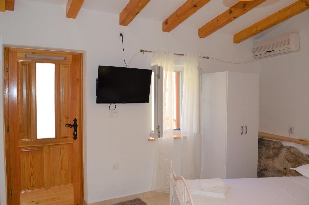 Apartman Romana Трогир Екстериор снимка